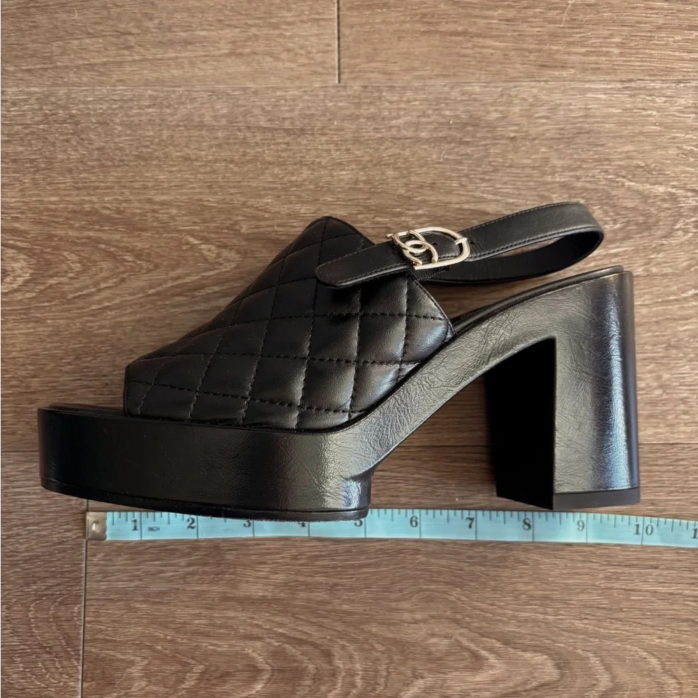 CHANEL Black Quilted Platform Sandals - Authentic - Size 39 - Like New - Picture 9 of 11
